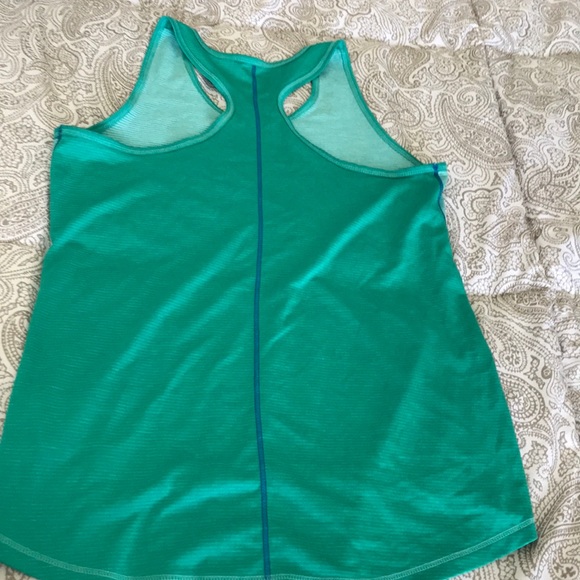 Active top - Picture 3 of 4